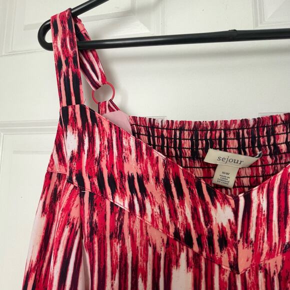 Sejour Pink Black Painted Ikat Print NWT Nordstrom Smocked Adjustable Maxi Dress - Picture 4 of 8